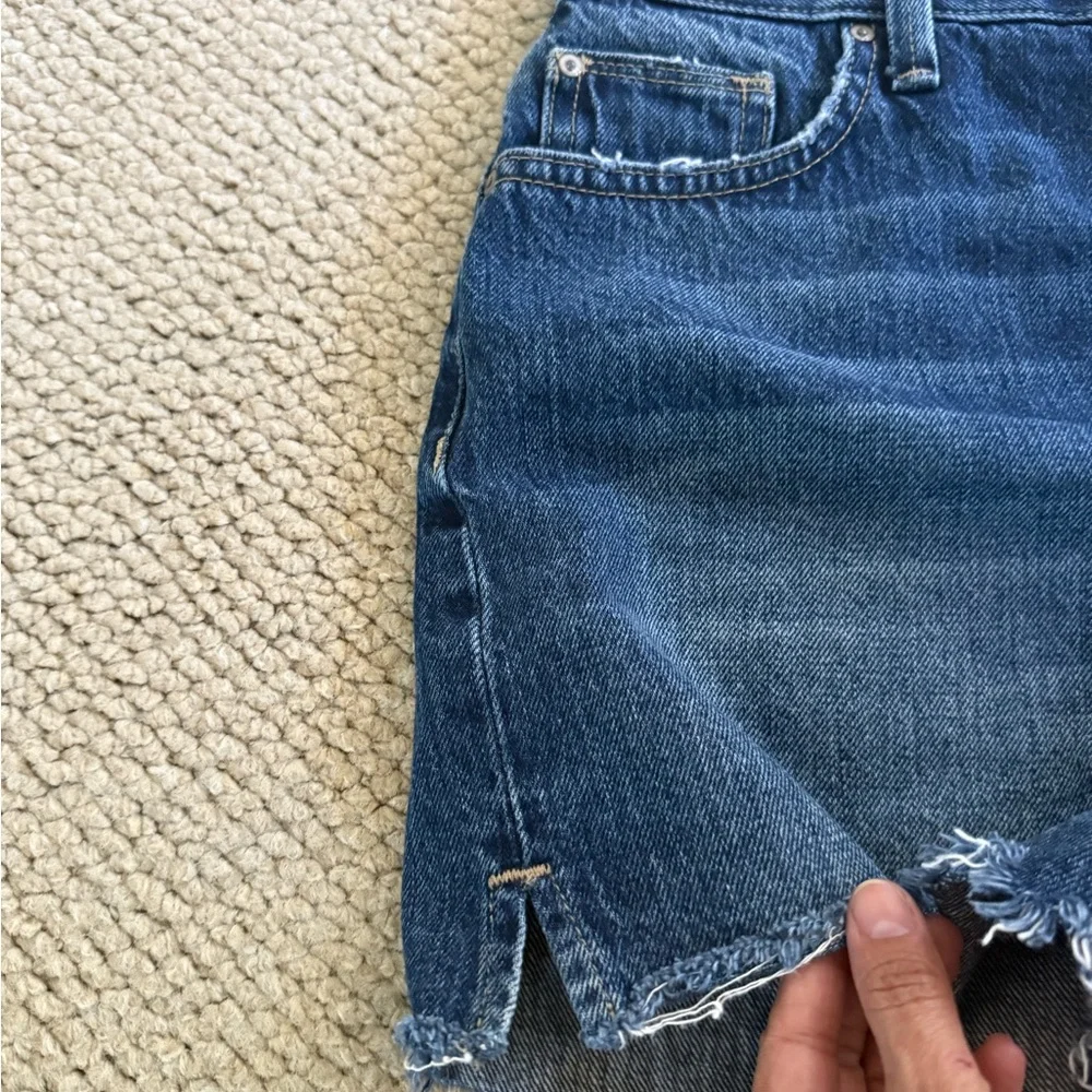 Joe's The Smith Denim High Rise Shorts Women’s Size 28